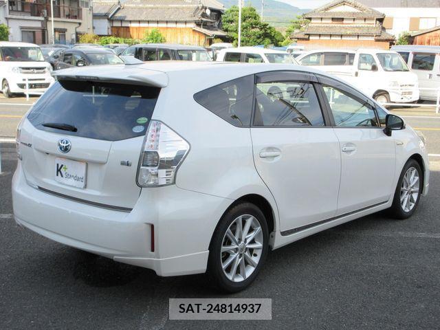 Toyota PRIUS ALPHA 2014-02 393485-26