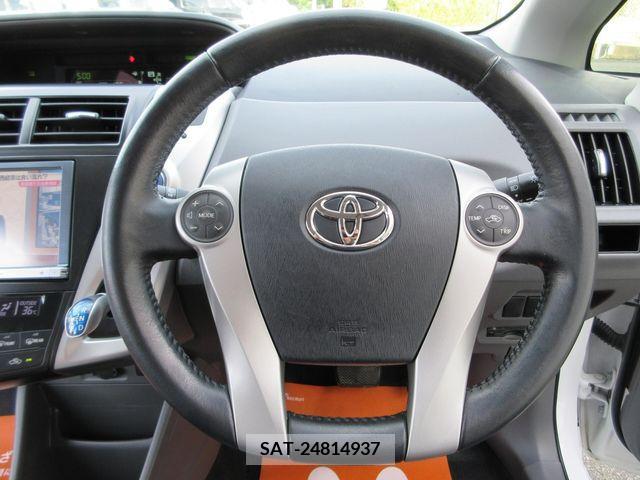Toyota PRIUS ALPHA 2014-02 393485-13