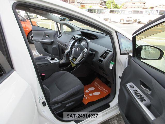 Toyota PRIUS ALPHA 2014-02 393485-10