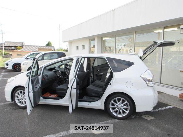 Toyota PRIUS ALPHA 2014-02 393485-23