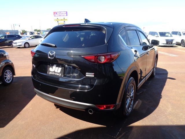 Mazda CX-5 2017-11 17060-2