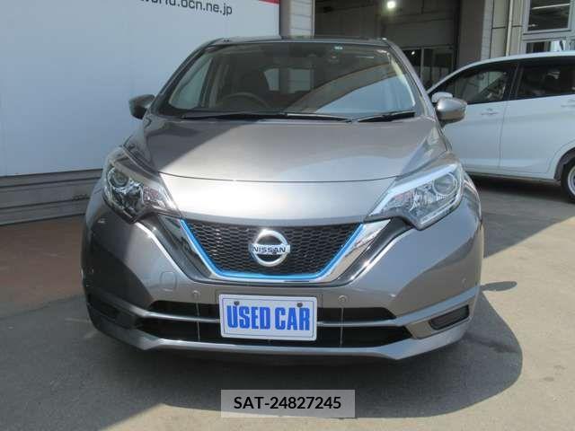 Nissan NOTE 2019-04 305483-1