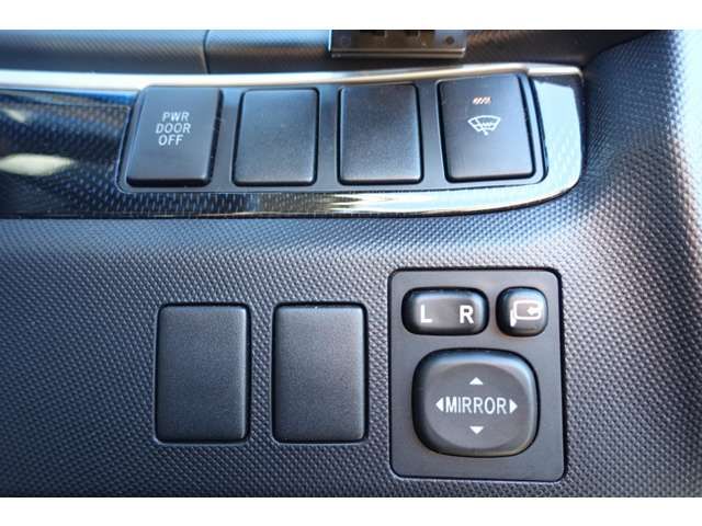 Toyota ESTIMA 2012-11 189709-19