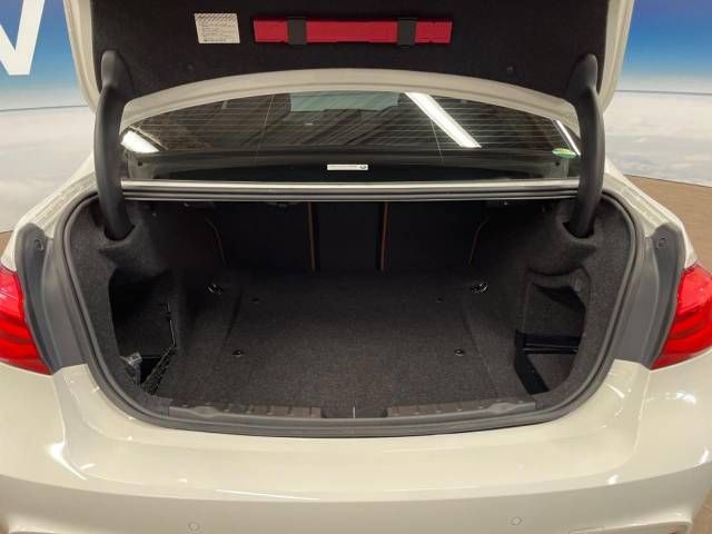 Bmw 3 SERIES 2018-02 25183-12