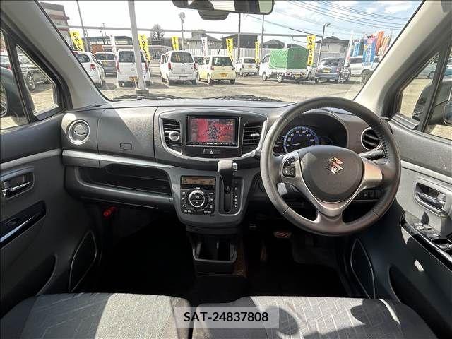 Suzuki WAGON R 2014-08 290068-2