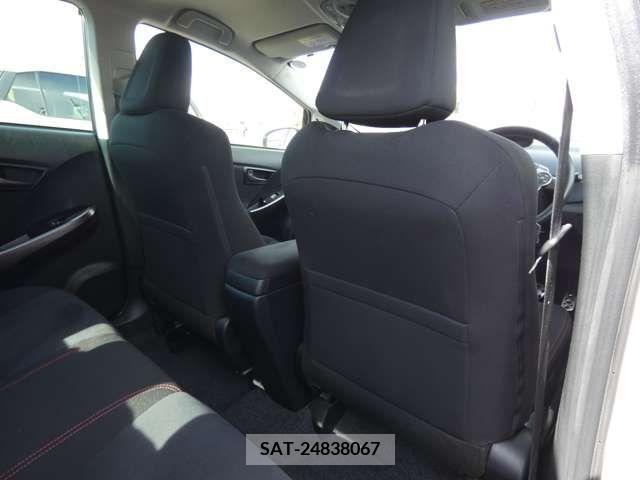 Toyota PRIUS 2013-01 393398-23
