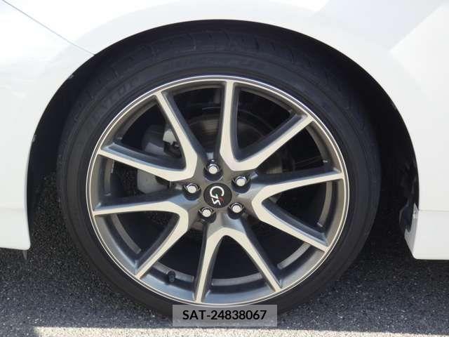 Toyota PRIUS 2013-01 393398-7