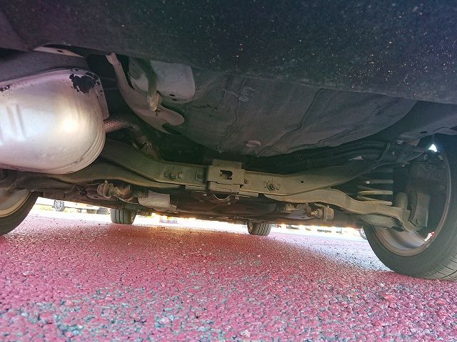 Nissan LAFESTA 2012-12 16652-27