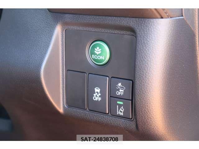 Honda VEZEL 2018-05 202659-17