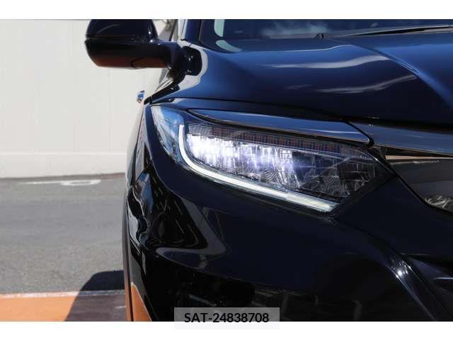 Honda VEZEL 2018-05 202659-9