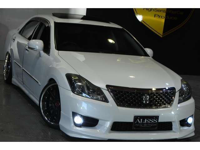 Toyota CROWN SEDAN 2010-03 187426-1