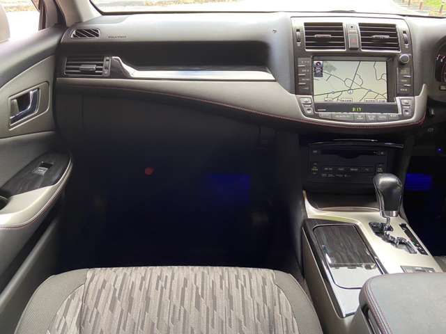 Toyota CROWN SEDAN 2010-03 187426-18