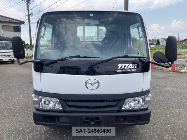 Mazda TITAN DASH 2007-05 329119-20