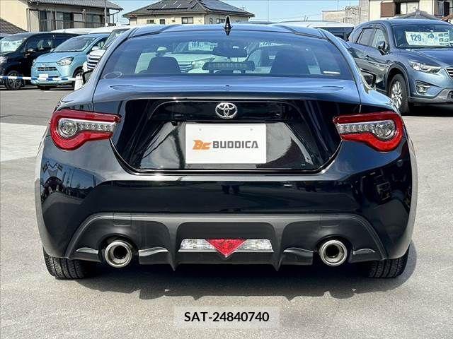 Toyota 86 2016-12 267386-13