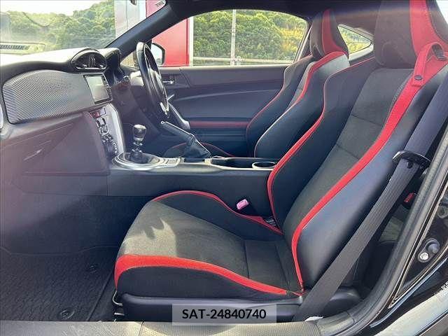 Toyota 86 2016-12 267386-16