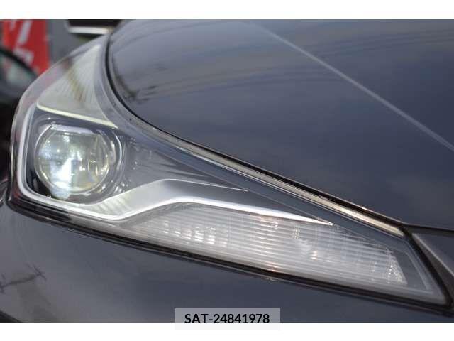 Toyota PRIUS 2019-05 281977-17