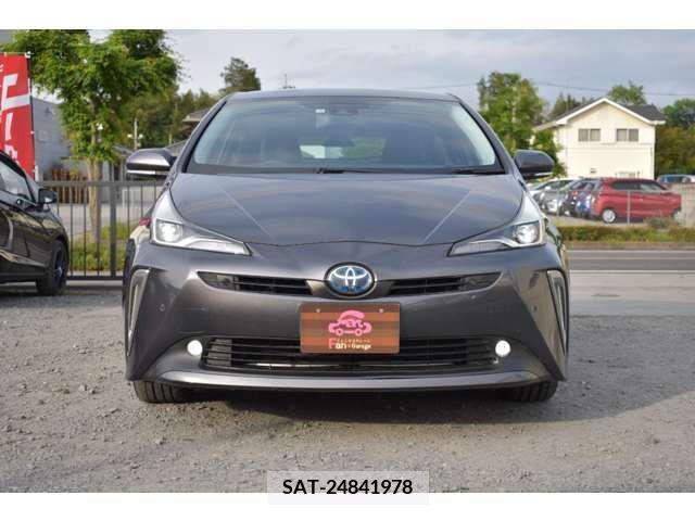 Toyota PRIUS 2019-05 281977-16