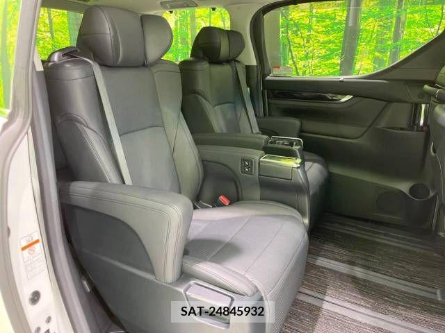Toyota ALPHARD 2021-07 355450-9