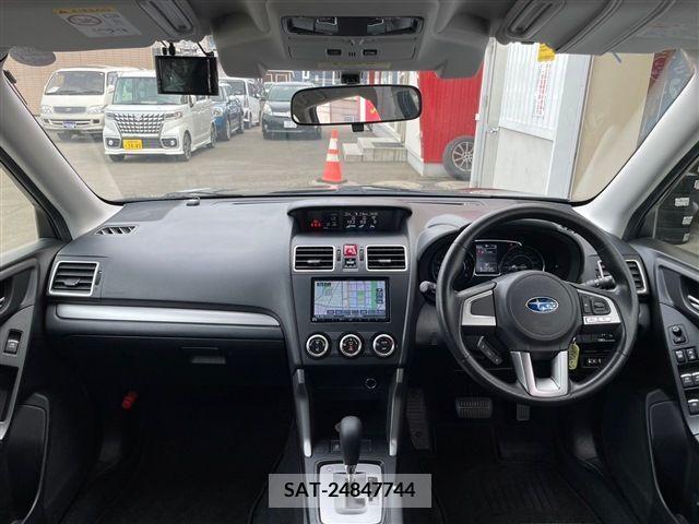 Subaru FORESTER 2018-03 330165-23