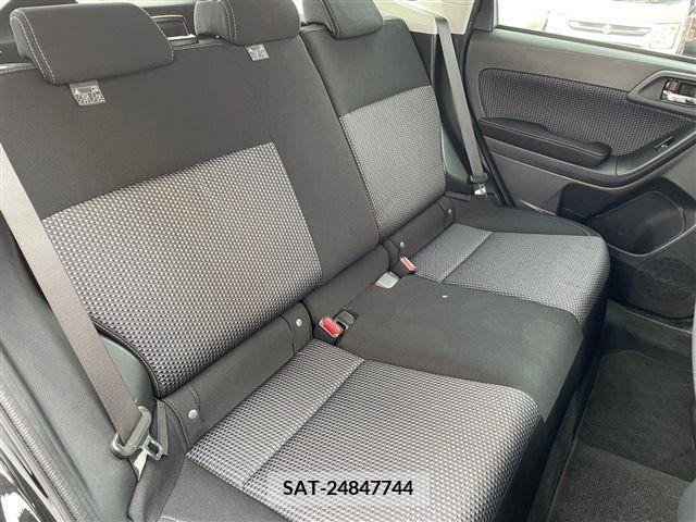 Subaru FORESTER 2018-03 330165-17
