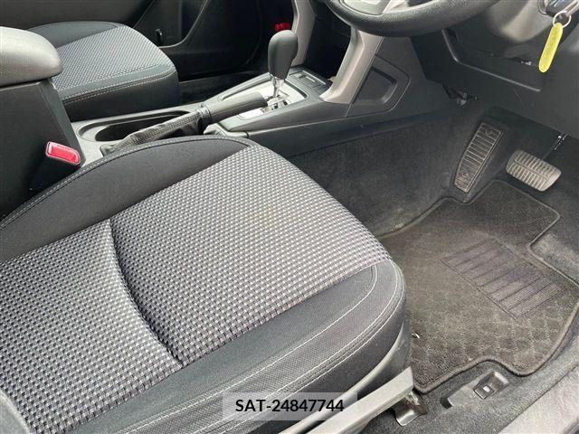 Subaru FORESTER 2018-03 330165-16