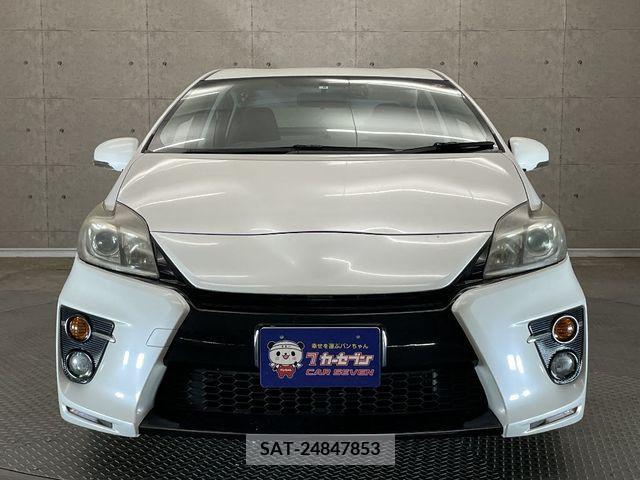Toyota PRIUS 2013-08 240667-5