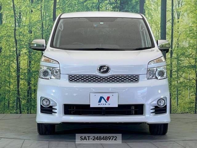 Toyota VOXY 2011-10 338027-14