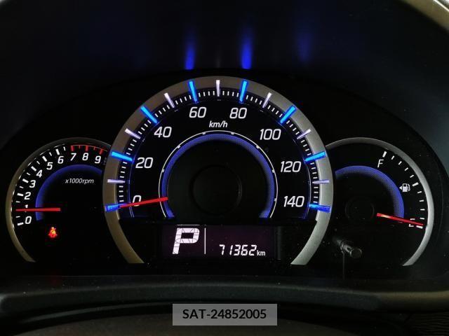 Suzuki WAGON R 2013-11 370879-17