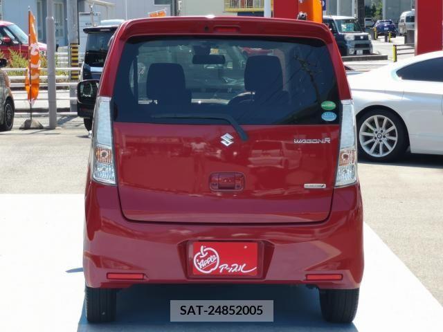 Suzuki WAGON R 2013-11 370879-4