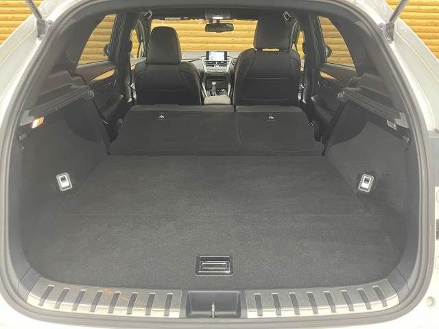 Lexus NX 2014-09 21063-12