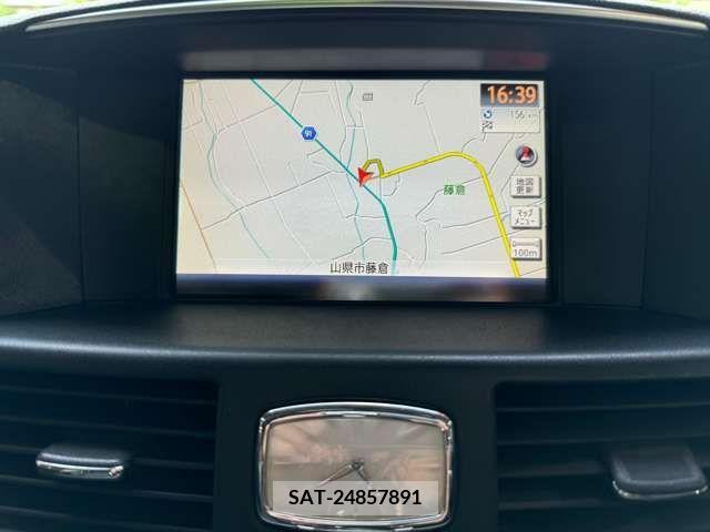 Nissan FUGA 2010-08 270657-18