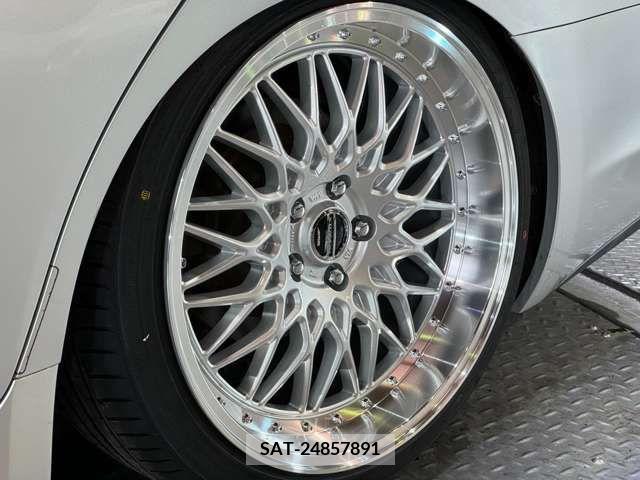 Nissan FUGA 2010-08 270657-6