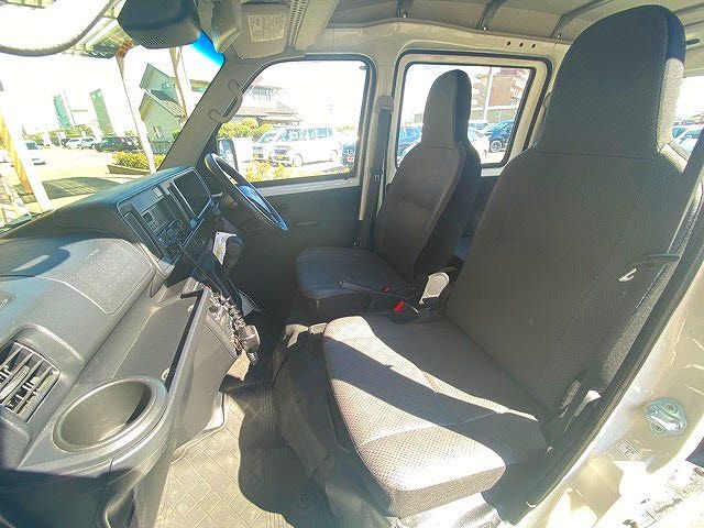 Subaru SAMBAR 2018-10 21126-12