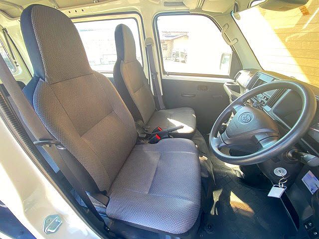Subaru SAMBAR 2018-10 21126-9