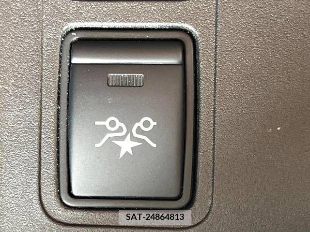 Nissan SERENA 2019-05 324930-3