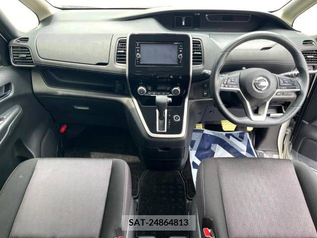 Nissan SERENA 2019-05 324930-1