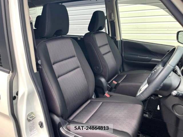 Nissan SERENA 2019-05 324930-8