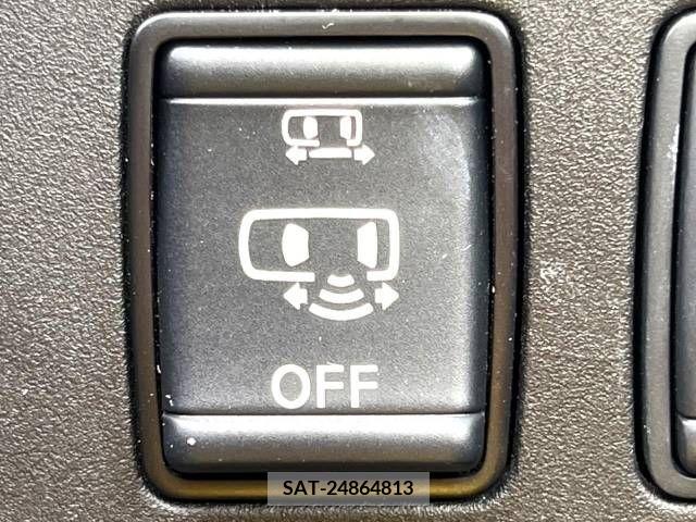 Nissan SERENA 2019-05 324930-4