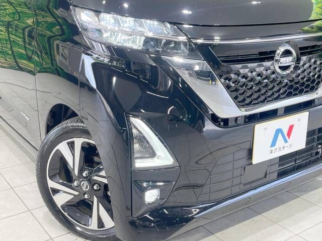 Nissan ROOX 2021-04 6703-12