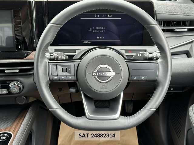 Nissan AURA 2023-04 261468-7