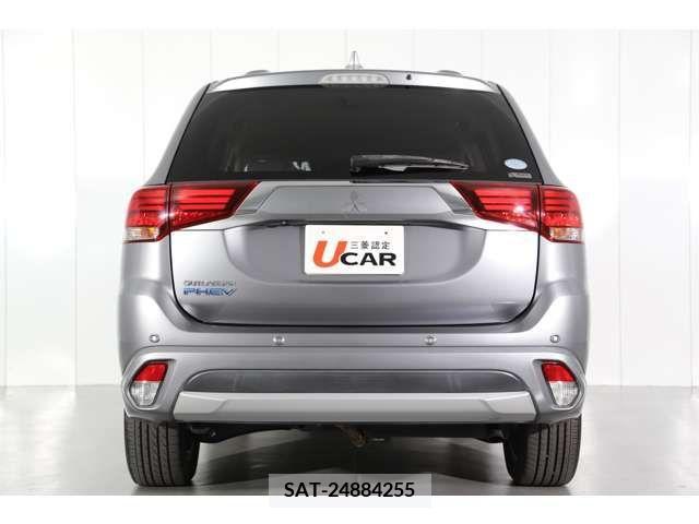 Mitsubishi OUTLANDER PHEV 2017-09 303553-19