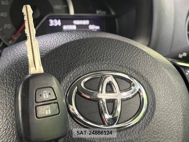 Toyota VITZ 2017-06 314574-4