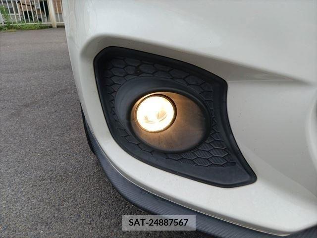 Suzuki SWIFT 2019-02 344618-27
