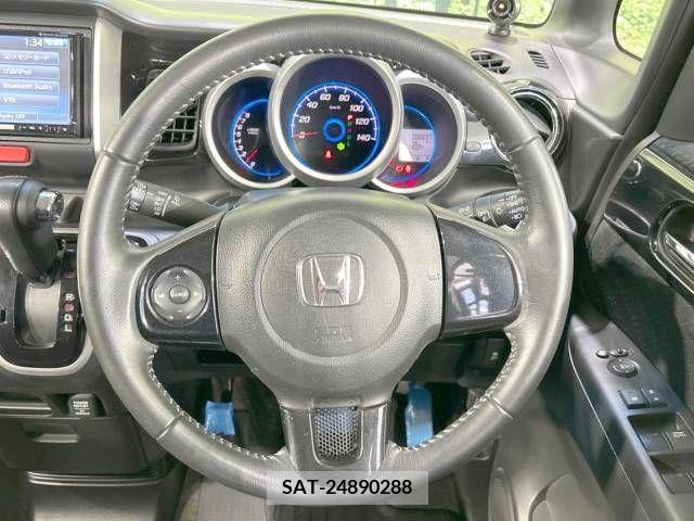 Honda N BOX CUSTOM 2013-09 306503-11