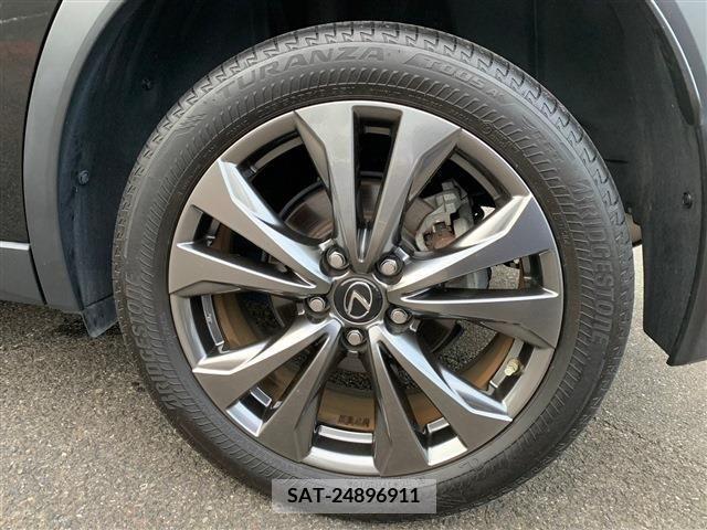 Lexus UX 2019-08 206828-12