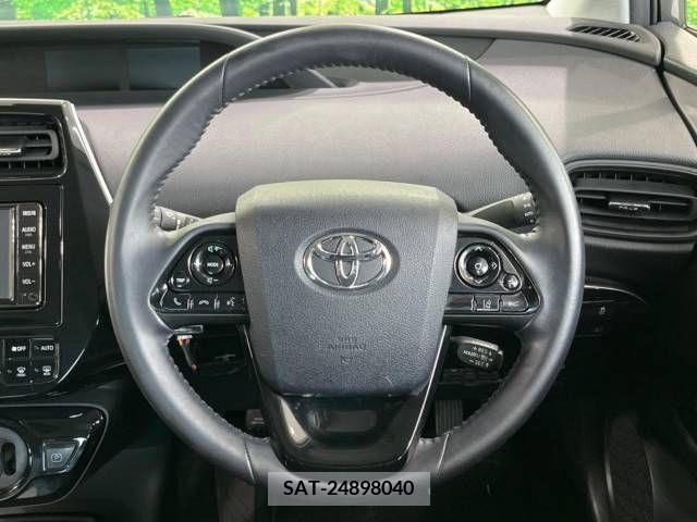 Toyota PRIUS 2019-01 366630-11