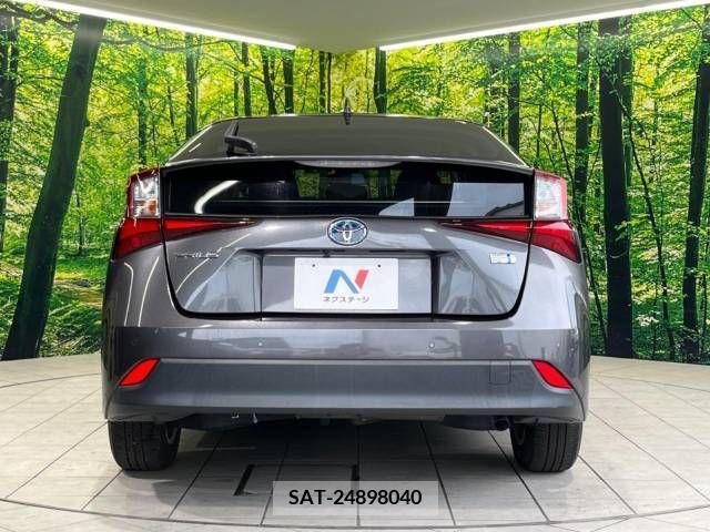 Toyota PRIUS 2019-01 366630-15