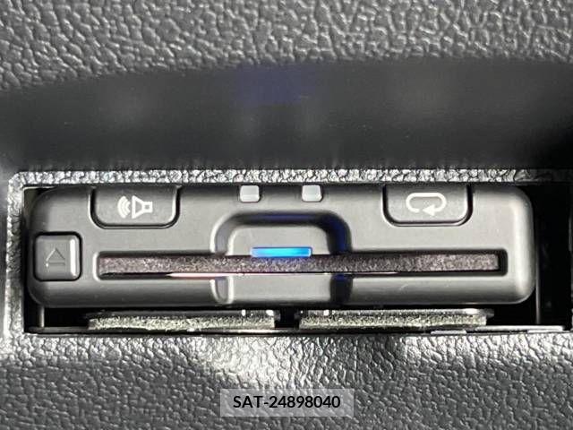 Toyota PRIUS 2019-01 366630-6