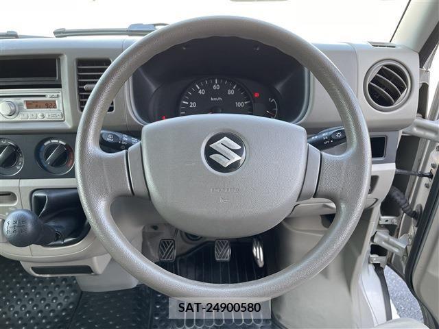 Suzuki EVERY 2014-09 359933-8