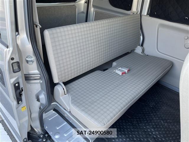 Suzuki EVERY 2014-09 359933-13